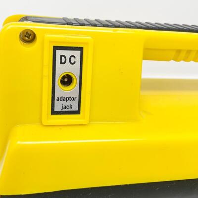 VINTAGE SUPERLITE 3-IN-1 UTILITY FLASHLIGHT