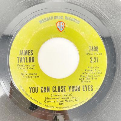 45 RPM JAMES TAYLOR 7498 "YOU'VE GOT A FRIEND/YOU CAN CLOSE YOUR EYES" VINYL RECORD SINGLE