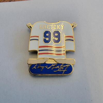 Wayne Gretzky '99 Pin