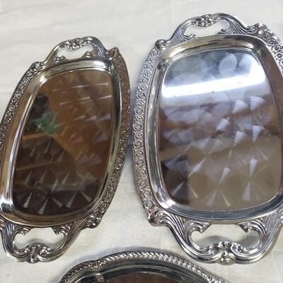 Serving lot 4 plated 12 inch 9 inch 4 inch