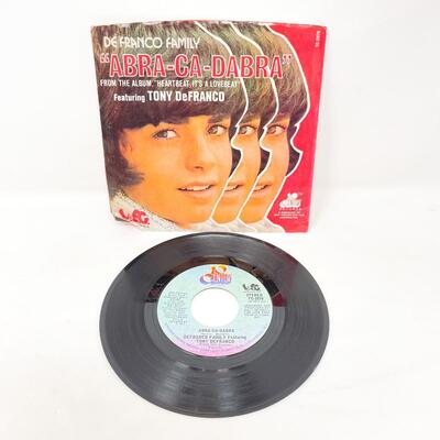 1973 45 RPM DE FRANCO FAMILY TC-2070 "ABRA-CA-DABRA/SAME KIND A' LOVE" VINYL RECORD SINGLE