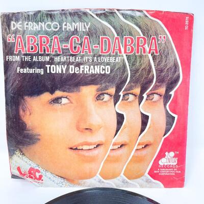 1973 45 RPM DE FRANCO FAMILY TC-2070 "ABRA-CA-DABRA/SAME KIND A' LOVE" VINYL RECORD SINGLE