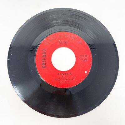 45 RPM CHICAGO 4-45264 "LISTEN/DOES ANYBODY REALLY KNOW WHAT TIME IT IS?" VINYL RECORD SINGLE