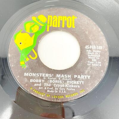 45 RPM BOBBY (BORIS) PICKETT AND THE CRYPT-KICKERS 45-PAR-248 "MONSTER MASH/MONSTERS' MASH PARTY" VINYL RECORD SINGLE