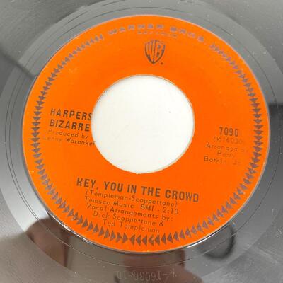 45 RPM HARPERS BIZARRE 7090 "CHATTANOOGA CHOO CHOO/HEY, YOU IN THE CROWD" VINYL RECORD SINGLE