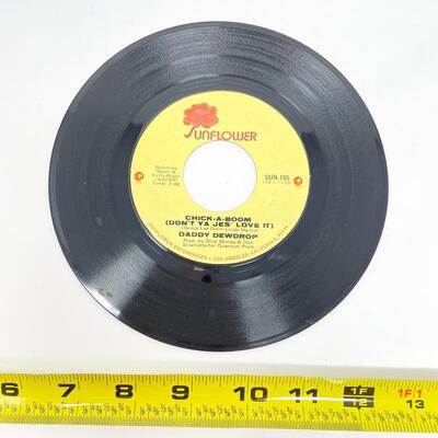 45 RPM DADDY DEWDROP SUN-105 "JOHN JACOB JINGLEHEIMER SMITH/CHICK-A-BOOM" VINYL RECORD SINGLE