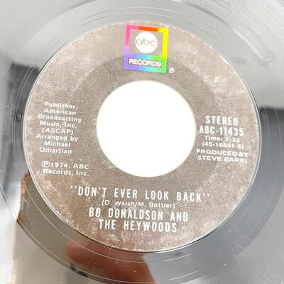 45 RPM BO DONALDSON AND THE HEYWOODS ABC-11435 â€œBILLY, DONâ€™T BE A HERO/DONâ€™T EVER LOOK BACKâ€ VINYL RECORD SINGLE