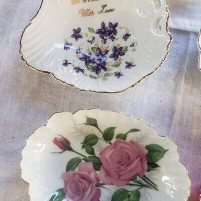 Norcrest and lot 7 inch 5 items