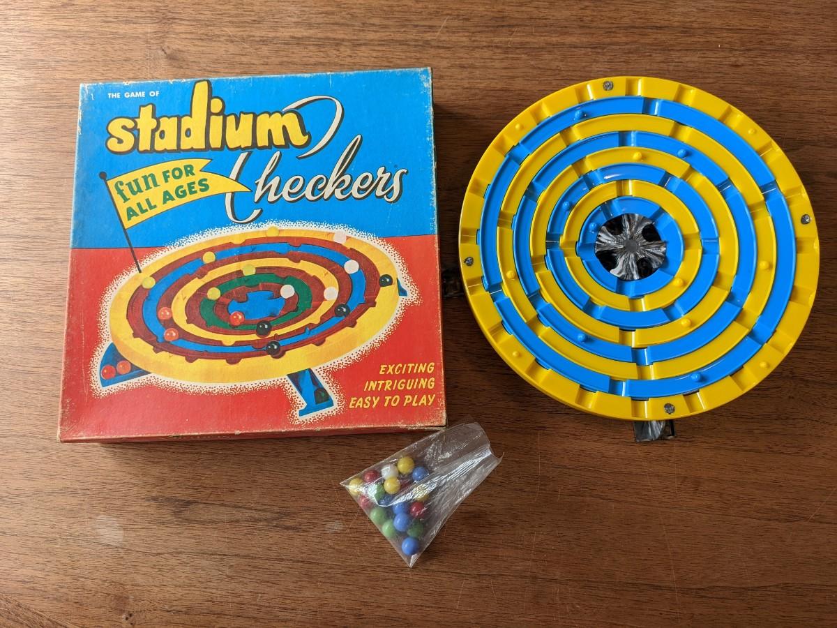 Stadium Checkers
