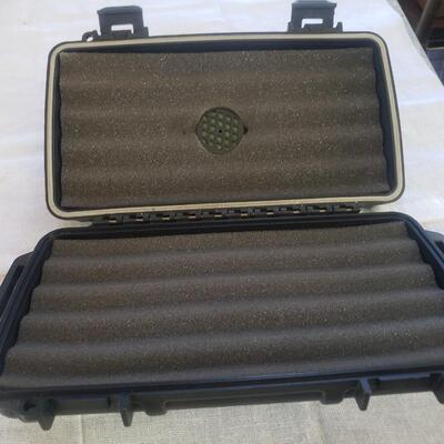 Herf a dor cigar humidor