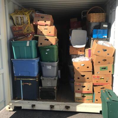 20â€ X 8â€ Storage Container contents, household items