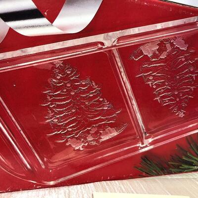 Glass Christmas tree serving tray