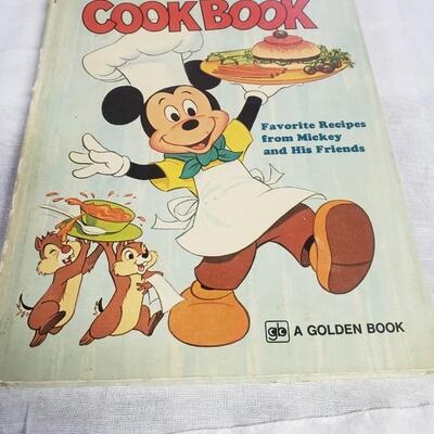 Mickey Mouse cook book 1975