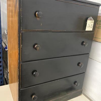 D6  small 4 drawer chest of drawers 16 1/4 d, 26â€ w, 34 1/4 t