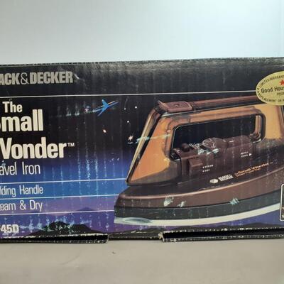 Black and Decker Small wonder travel iron