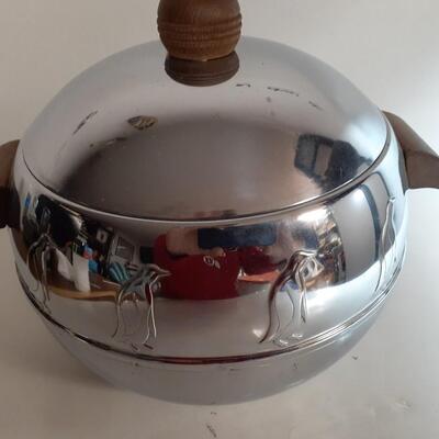 West Bend vintage hot/cold server