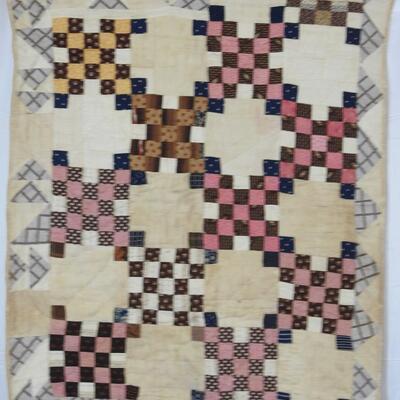 Double Irish Chain Crib Quilt