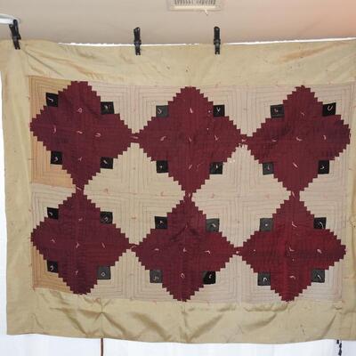 Log Cabin Comforter