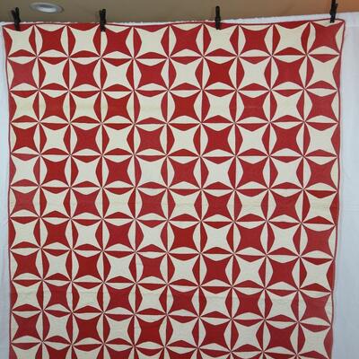 Drunkards Path Quilt