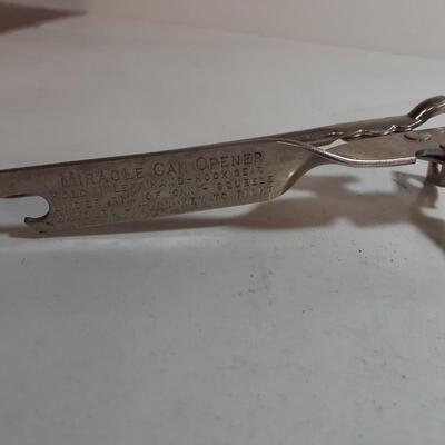Vintage Miracle Can opener