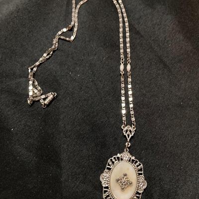 28â€ Silver Necklace and MOP Pendant