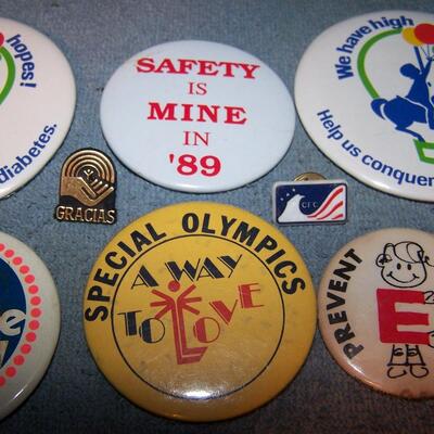 LOT 61 GREAT COLLECTION OF PINS/PINBACKS---SPECIAL OLYMPICS DIABETES