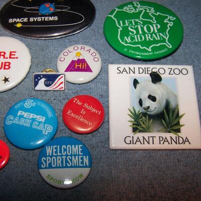 LOT 62 GREAT COLLECTION OF PINS/PINBACKS---MISC 1