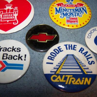 LOT 63 GREAT COLLECTION OF PINS/PINBACKS---TRAVEL