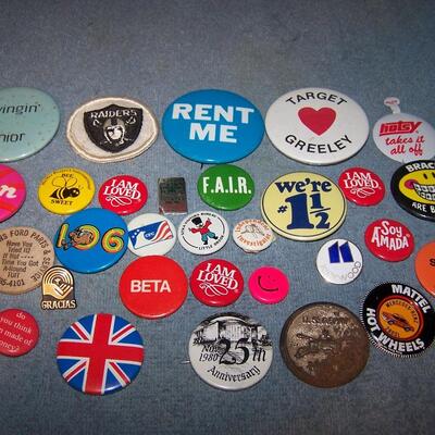 LOT 65 GREAT COLLECTION OF PINS/PINBACKS---MISC 3