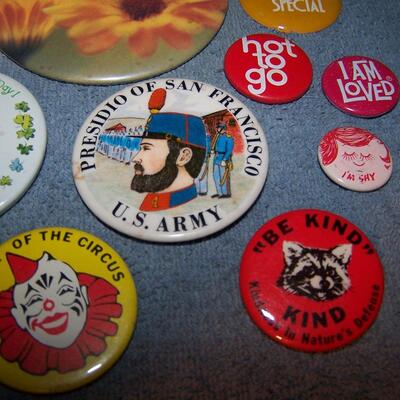 LOT 67 GREAT COLLECTION OF PINS/PINBACKS---MISC 5