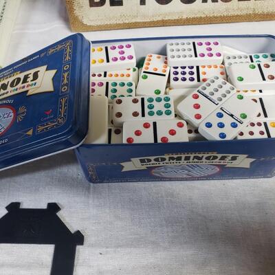 Domino's collectors double 12 jumbo color.dot as found