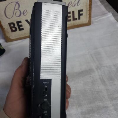 Realistic TRC216 handheld radio