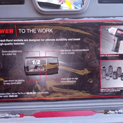 Impact socket set