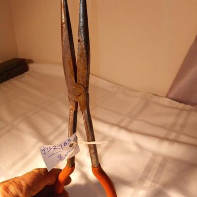 needle nose