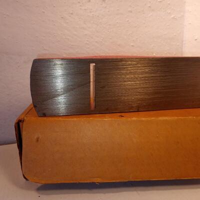 Vintage Sears Craftsman No. 9 (107-37037) Block Plane 7" Long Red NOS - upld 2/14
