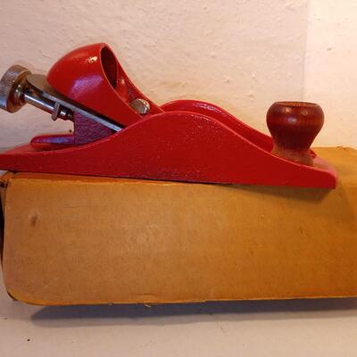 Vintage Sears Craftsman No. 9 (107-37037) Block Plane 7" Long Red NOS - upld 2/14