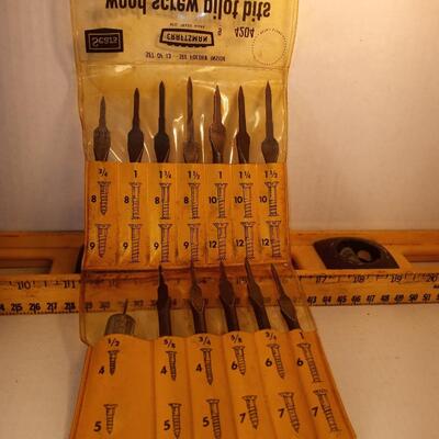 ts2864 - vintage Craftsman screw inset set