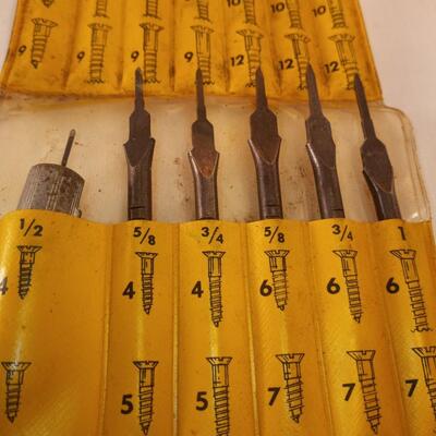 ts2864 - vintage Craftsman screw inset set