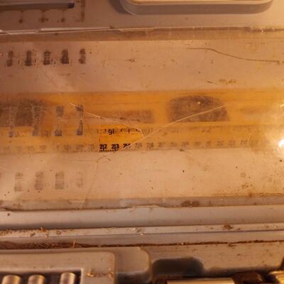 ts2875 - 1/4 inch drive and socket set missing 2 pieces