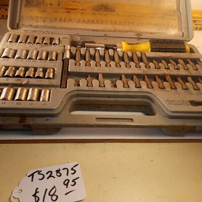 ts2875 - 1/4 inch drive and socket set missing 2 pieces