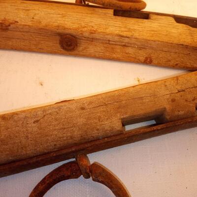 ts2880 - - Vntg Pair 24â€ Primitive Horse Hamess Collar Harness Cast Iron Wood Western cool and very good condition
