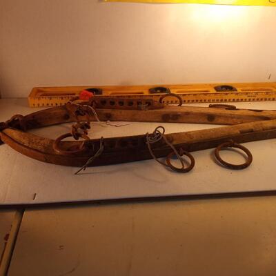 ts2880 - - Vntg Pair 24â€ Primitive Horse Hamess Collar Harness Cast Iron Wood Western cool and very good condition
