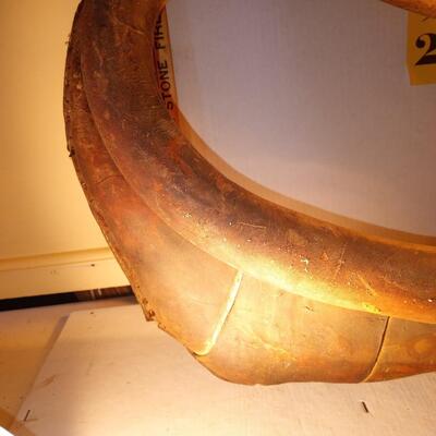 ts2882 - Vintage leather horse collar in VERY good condidtion