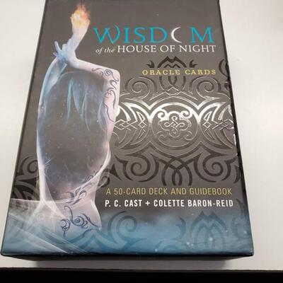 Wisdon of the house of night oracle cards