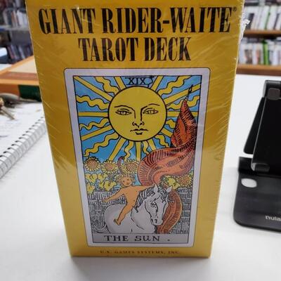 Giant Rider-Waite tarot deck