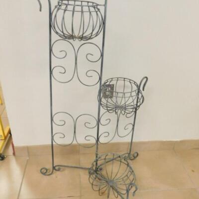 Wire Contemporary Design Triple Basket Plant Stand Choice A