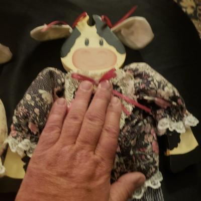Pigs clothed decor tall