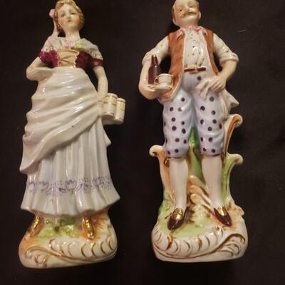 Japanese porcelain figures 2