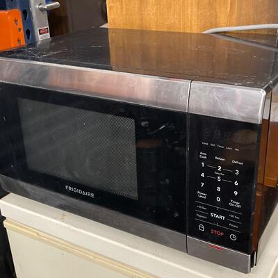 D13-Stainless Microwave