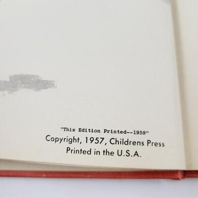 1957 HARDBACK I WANT TO BE A PILOT BOOK